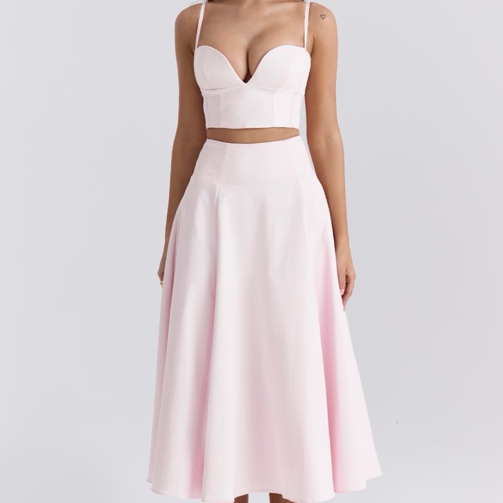 House of CB - Ballerina Pink A-line Midi Skirt - Picture 3 of 9
